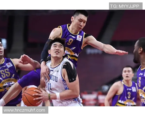 吴冠希：从青涩球员到篮球明星的成长之路与奋斗故事