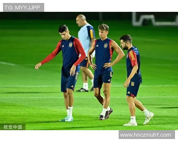 德国与西班牙在联合会杯的激烈对决回顾与分析