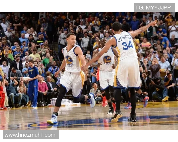 斯特拉斯与第队的精彩对决分析及赛季表现展望